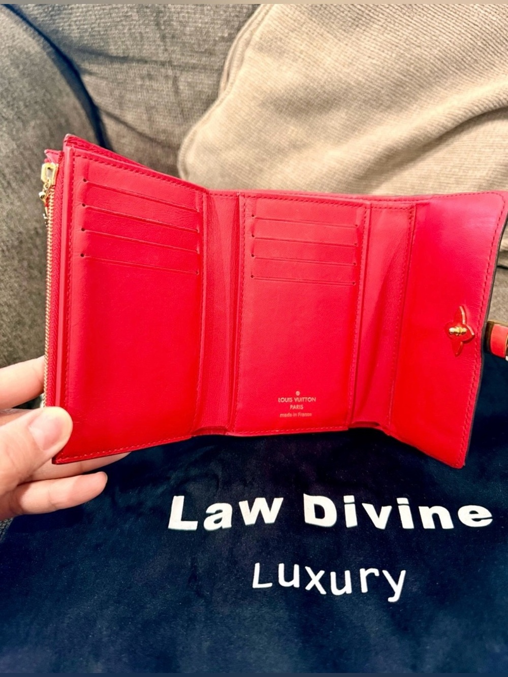 🌟Louis Vuitton Monogram Flower
Lock Wallet with Red accents🌟 (Authenticated) - Picture 8 of 10